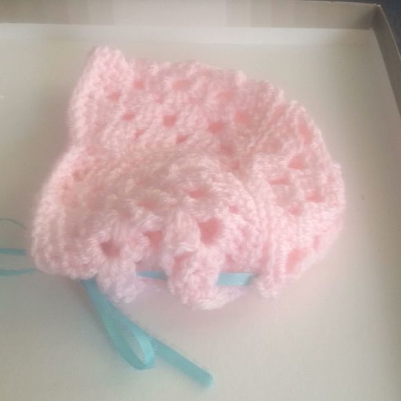 Handmade newborn-6mos baby bonnet. Bundle item only - Picture 3 of 3